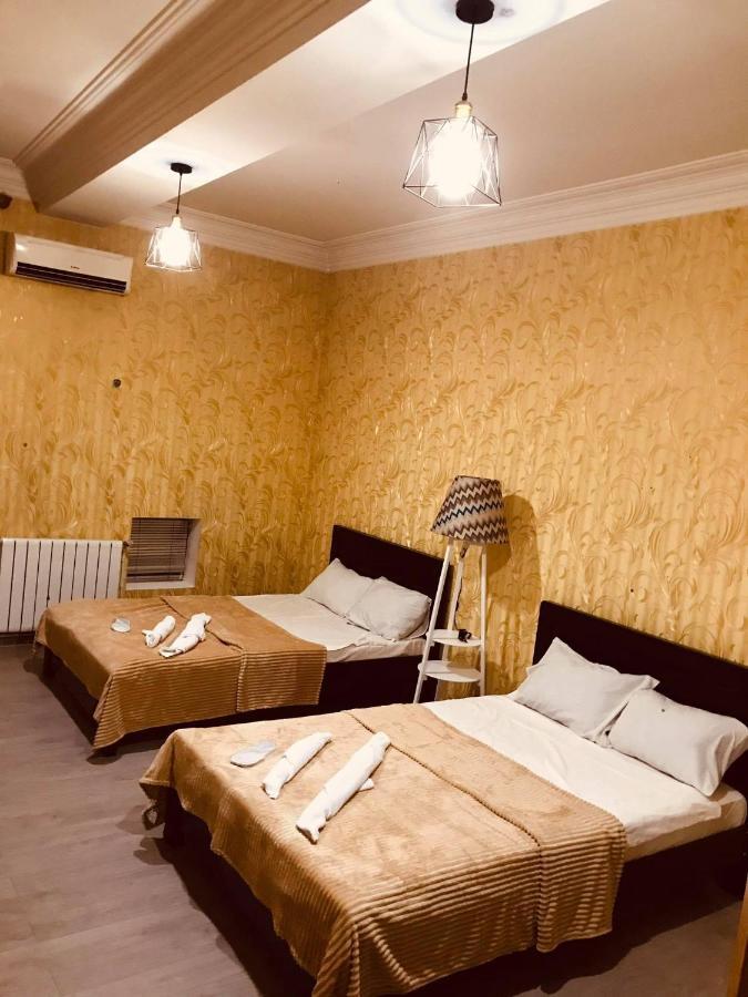 Rostus Hotell Tbilisi Eksteriør bilde