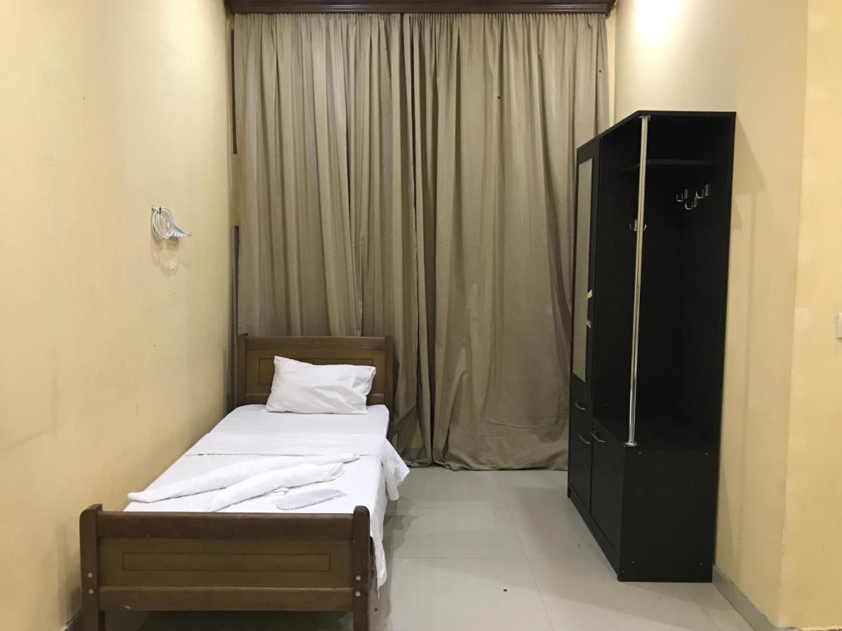 Rostus Hotell Tbilisi Eksteriør bilde